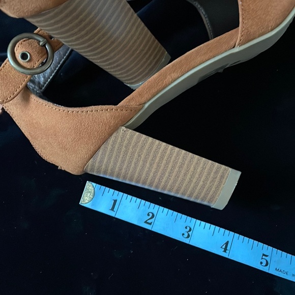 MODA SPANA FAUX NUBUCK HEELED SANDALS SIZE 8.5 - Picture 7 of 7